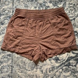 Woman’s brown shorts